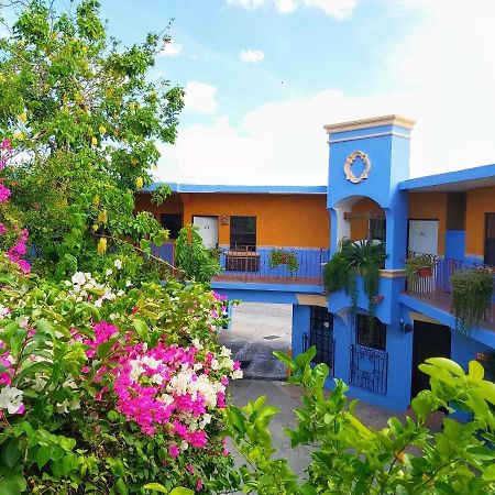 Hotel Hacienda Del Viejo Matamoros  Bagian luar foto